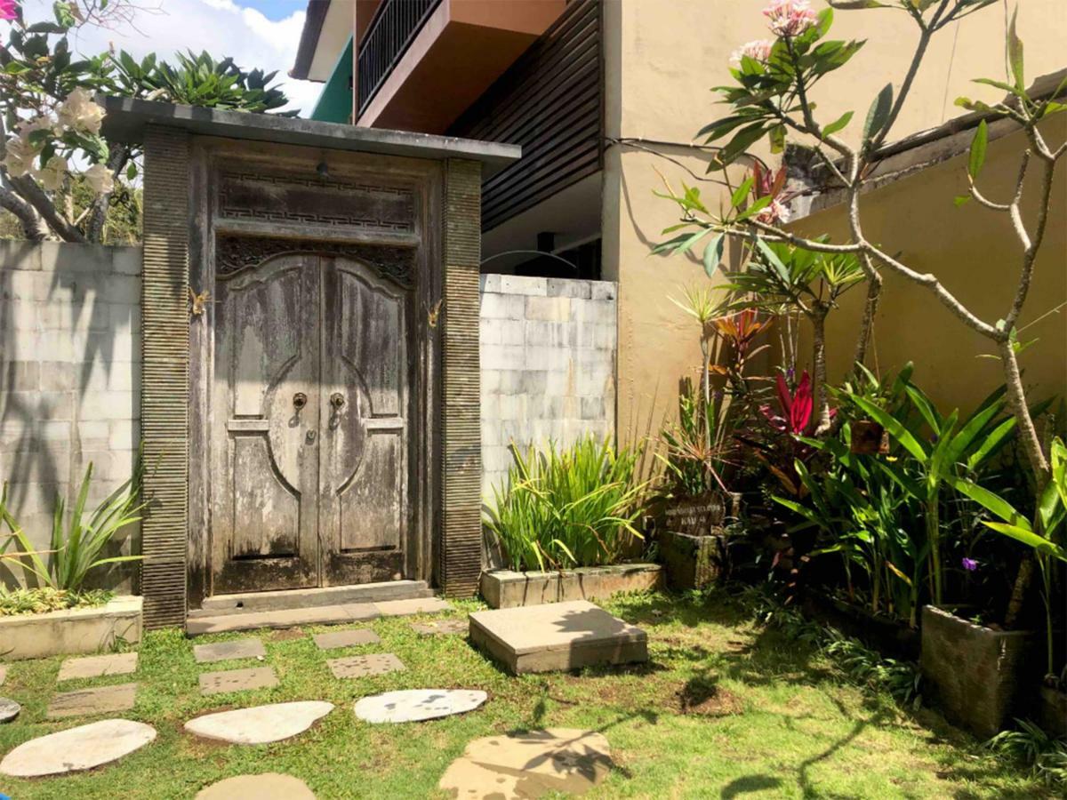 Villa Kori Nuansa Jimbaran Bali Nusa Dua  Exterior photo